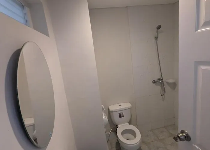 Near Airport Luxury On A Budget Gym, Pool, 55 Smart Tv, Balcony Facing Amenities Apartment Lapu-Lapu City